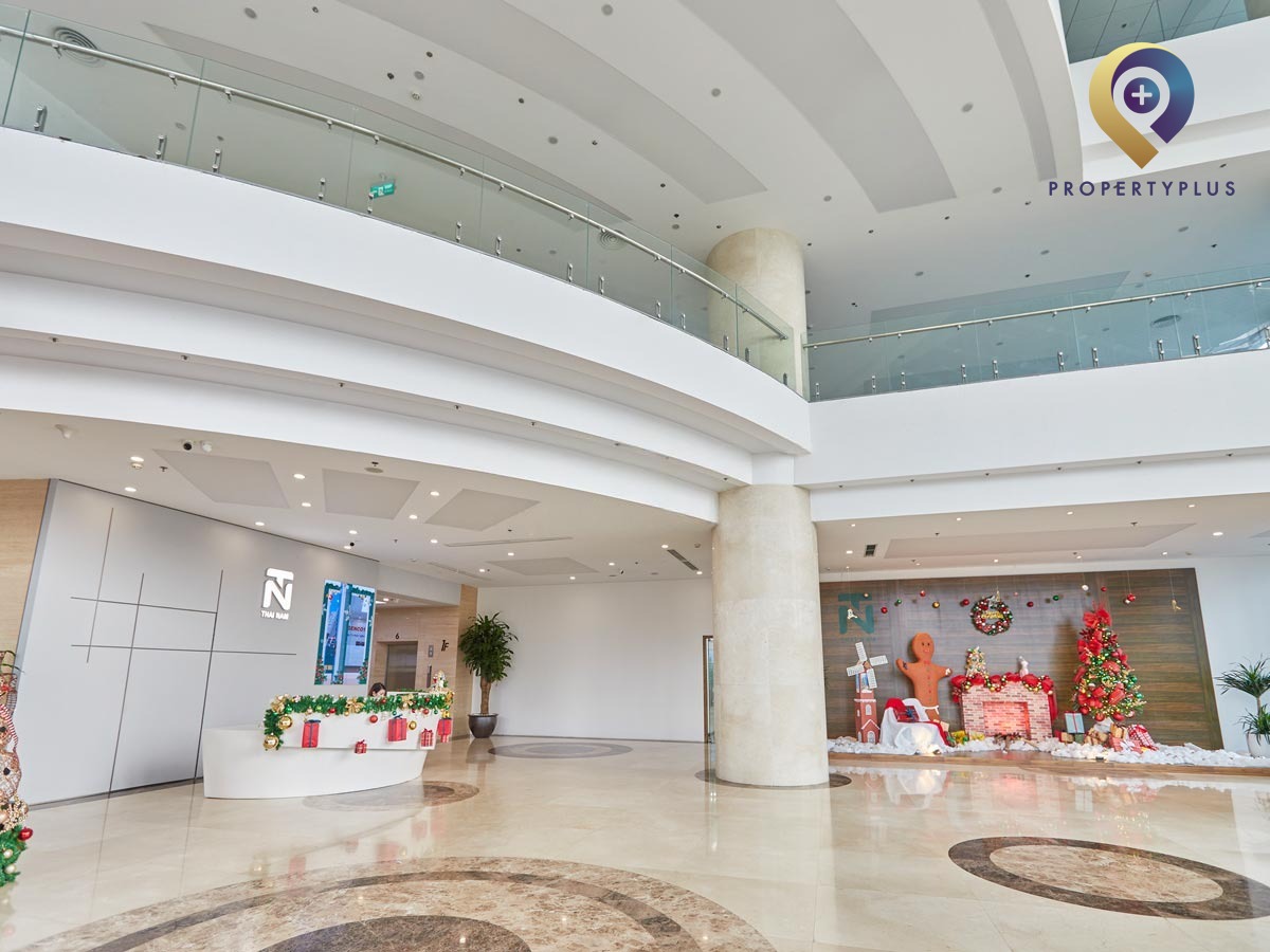 Sảnh tầng 1 rộng rãi và sang trọng của tòa nhà Thai Nam Building